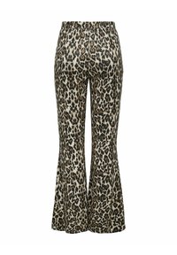 Hlače s zvončastim nogavicama u leopard uzorku s elastičnom gumicom, s bež pozadinom i crno-smešnim mrljama, mekane teksture tkanine.