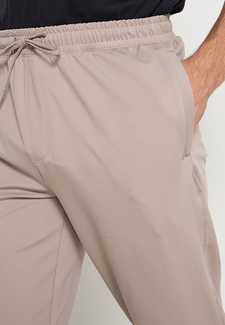 MERIDIAN LOOSE FIT