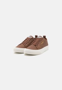Jack & Jones JFWBAYSWATER  - Sneaker low - cognac
