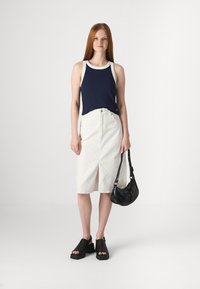 GAP MOD RIB HALTER CROP - Débardeur - navy/white