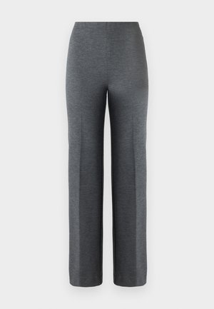 Grå, vide bukser lavet af et blødt, tekstureret stof. Har en høj talje og ingen synlige metaldele eller dekorationer.