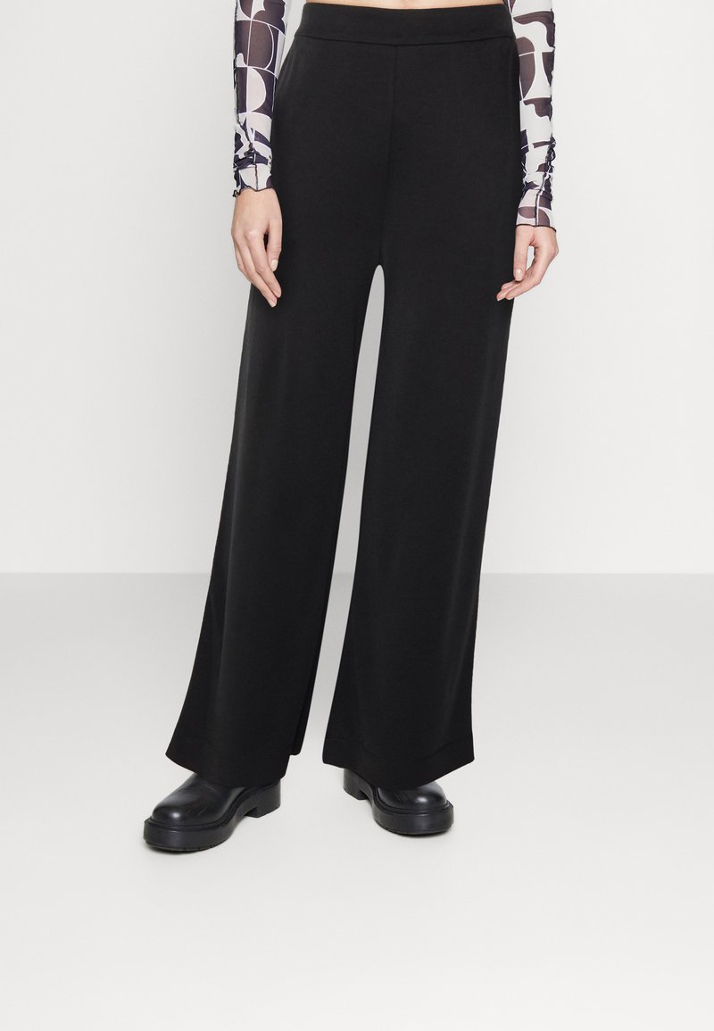 even-odd-housut-black-musta-zalando-fi