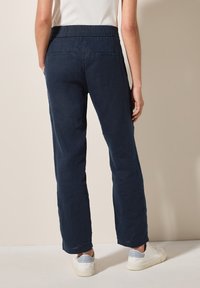 Cecil IM CASUAL FIT - Tygbyxor - blau