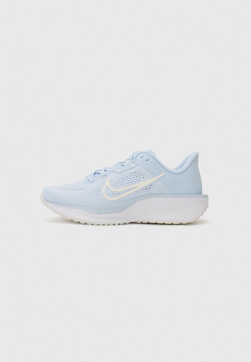 Nike Performance Hardloopschoenen voor op de weg blauw