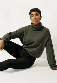 Ellos Collection FLEXY SUPERS - Broek - schwarz