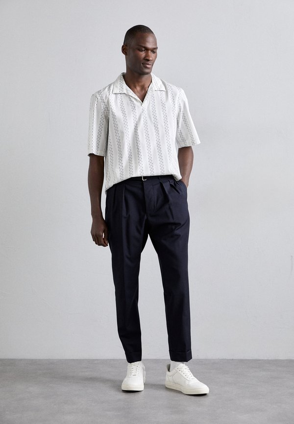 YANN JAP CO PATTERNED STRIPE - Shirt2