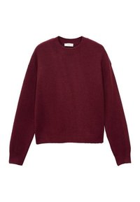 Langarm-Pullover mit Rundhalsausschnitt aus dunkelburgunderfarbener Strickware, mit gerippten Bündchen und Saum, flach auf einem weißen Hintergrund ausgelegt.