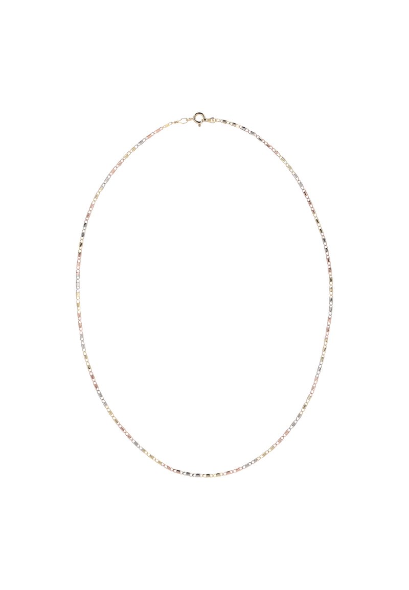 Metal kædedyse indeholdende skiftende rektangulære led i guld, sølv og rosaguld; glat tekstur; sikret med en fjederlås.