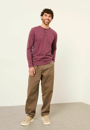 REGULAR FIT  WOODSIDE SLUB  - Langarmshirt - purple