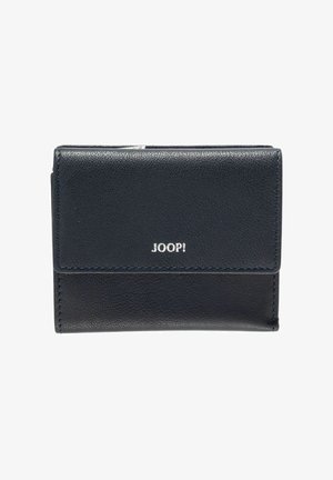 Portefeuille en cuir bleu marine avec une finition texturée, dotée d'un rabat pliant et d'un logo argenté. Bords cousus et design compact.