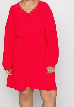 Hverdagskjole - red