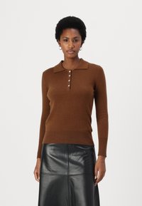 pure cashmere CLASSIC SWEATER - Pulóver - deep camel