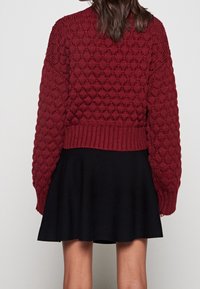 Monki Maglione - bordeaux