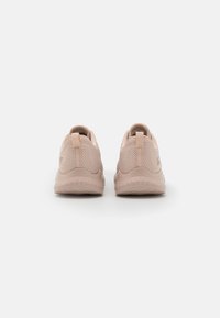 Skechers Wide Fit Tenisky - beige