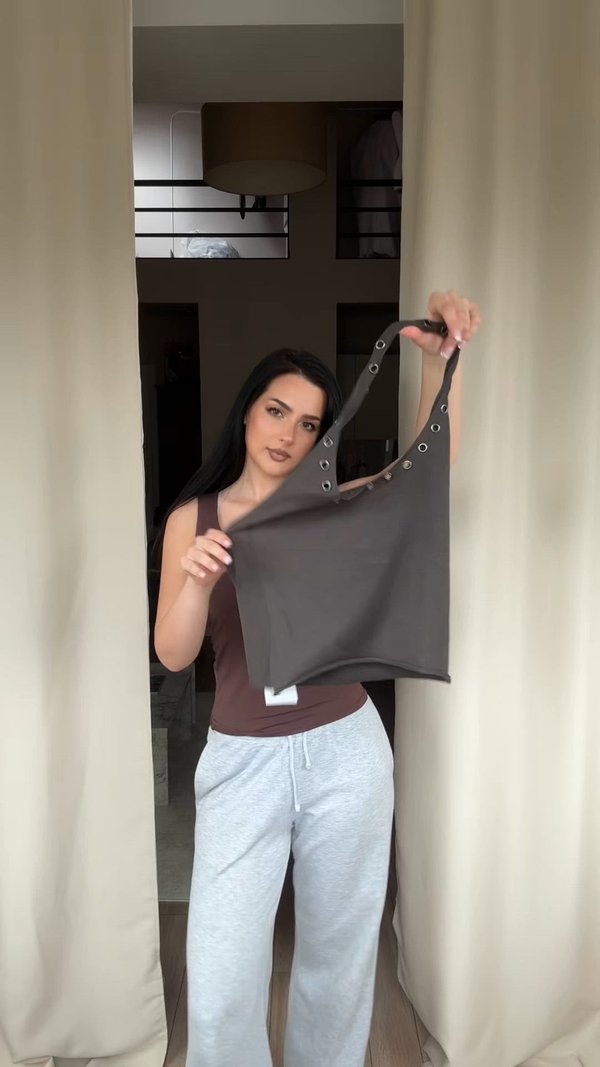 VERA HALTER EYELET  - Top2