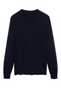 Maglione lavorato a maglia blu navy con maniche lunghe, scollo rotondo e una texture liscia. Presenta polsini e orlo a coste. Design semplice e classico.