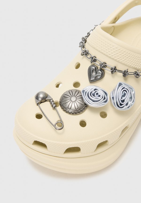 BAE REBEL ROSE - Clogs - bone2