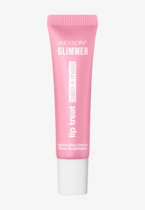 Tubetto rosa del balsamo labbra e maschera Revlon Glimmer nel gusto Marshmallow Dreams con tappo bianco su sfondo bianco.