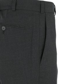 Zwarte op maat gemaakte broek van gestructureerde stof, met een plat voorpand, zijzakken, een knoopdetail en lussen voor een riem.