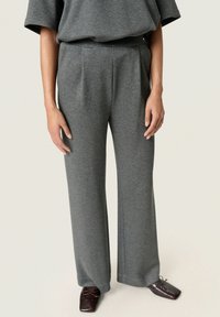 Soaked in Luxury Trousers - grey melange