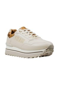 Zapatillas de cuero beige con acentos marrones texturizados, suela blanca gruesa y logotipo elevado "MILANE" en el lateral. Presenta cordones redondos y una suela detallada.