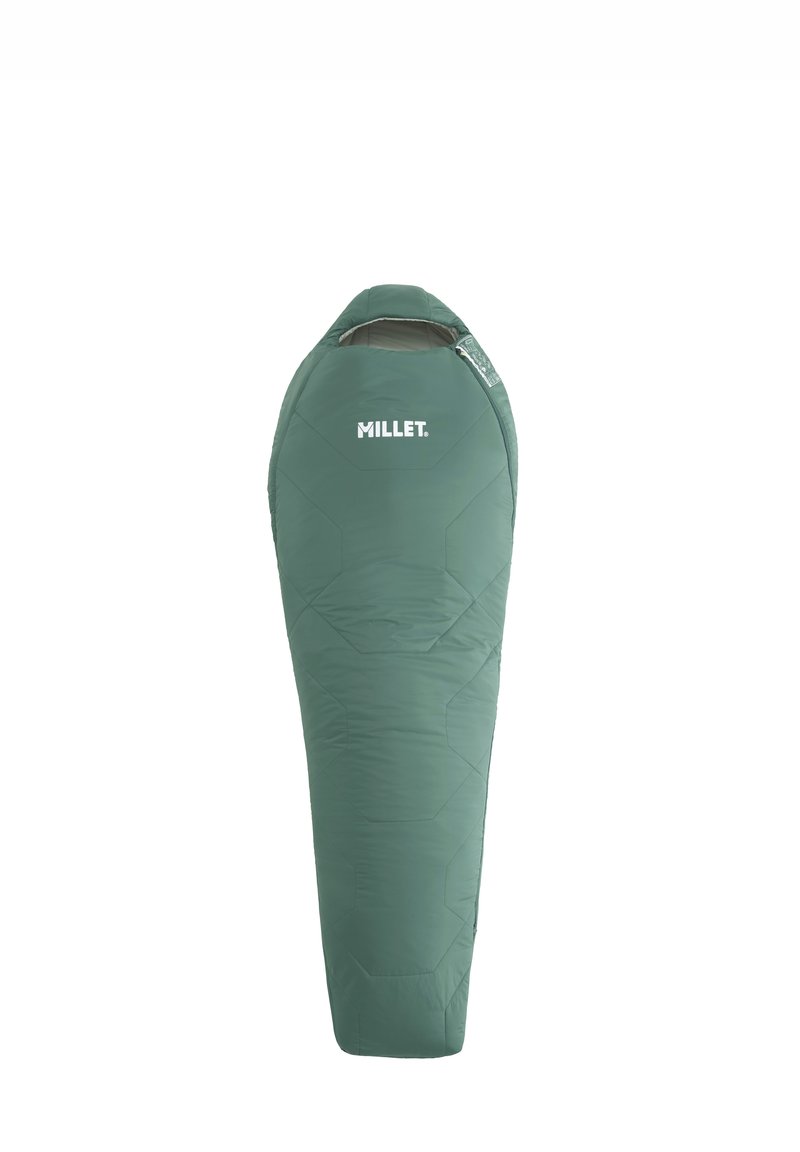 Grüner Mumien-Schlafsack mit Kapuze und Reißverschluss, markiert "Millet." Entwickelt für das Campen im Freien und für Wärme.