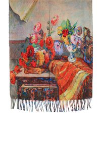 Involucro in tessuto con motivo floreale dai colori vivaci, che presenta fiori rossi, rosa e blu. I bordi sono rifiniti con dettagli frangiati. Materiale testurizzato.