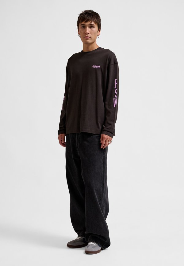 LOOSE STADIUM - Long sleeved top - after dark2