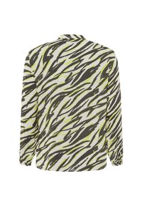 Langslavige shirt met een zwart-, groen- en witte zebraprint, gemaakt van een lichtgewicht stof met een subtiele glans.