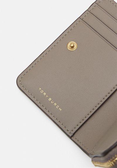 Tory Burch KIRA WALLET - Wallet - gray heron