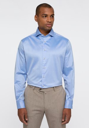 SOFT LUXURY SHIRT - MODERN FIT - Shirt - mittelblau