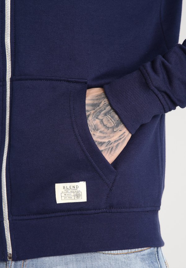 BHNoah - Zip-up sweatshirt2