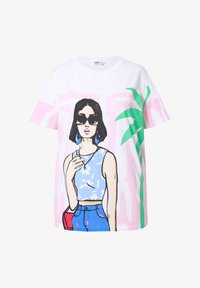 Unselected, snow white