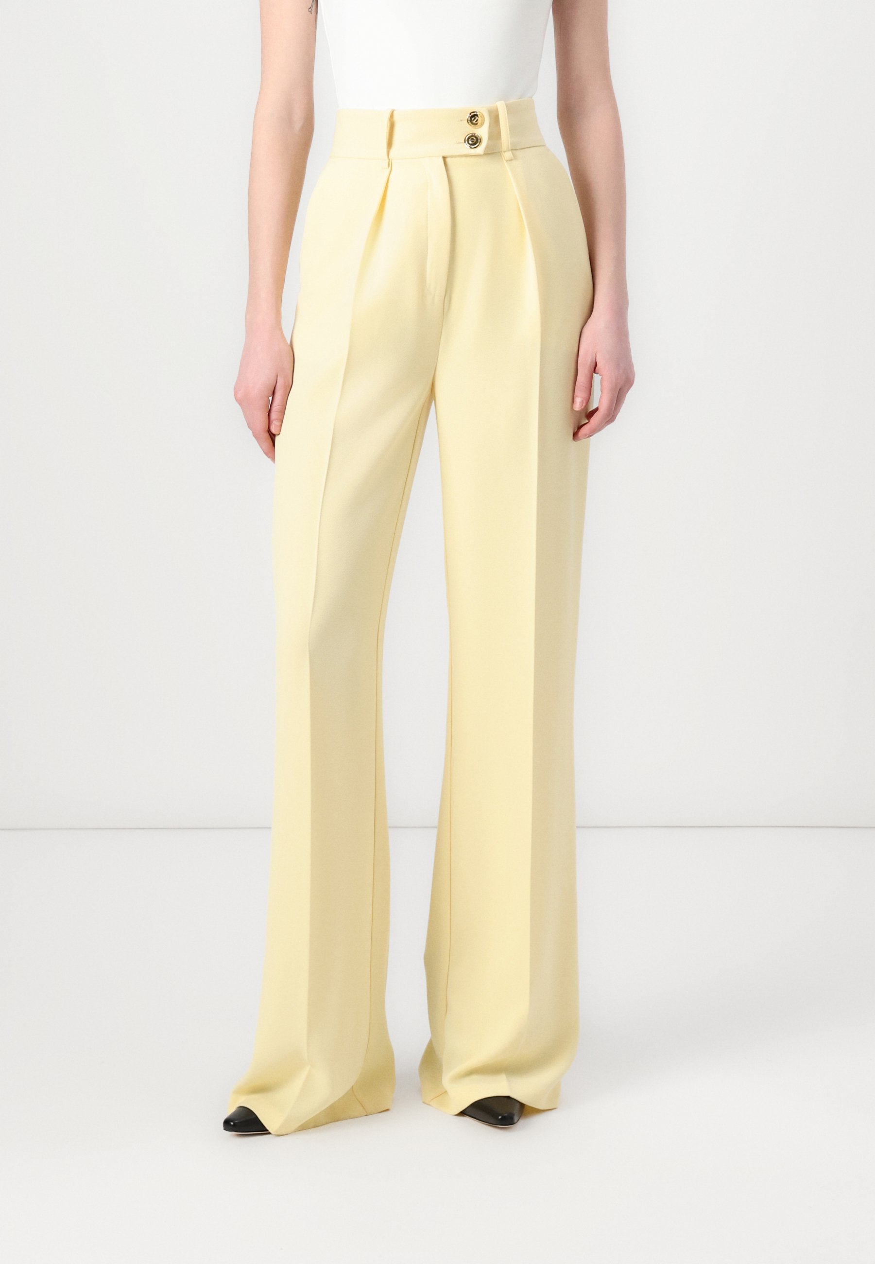 パンツ ELISABETTA FRANCHI Woman Pants Yellow Cream PAT35 193 ELISABETTA FRANCHI Pat3546e2 193 white trousers