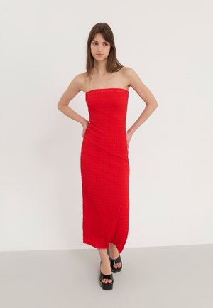 Strickkleid - red