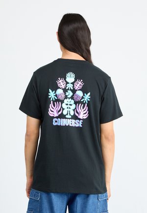 Converse UNDER THE SEA TEE - T-Shirt print - black
