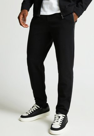 VICARIO SMART TEXTURED JOGGERS - Træningsbukser - black