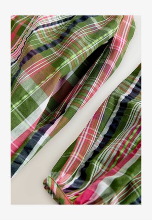 Daudzkrāsaina pleda audums ar zaļām, rozā un tumši zilām svītrām. Gluda tekstūra ar vieglu dizainu, piemērots ikdienas valkāšanai.