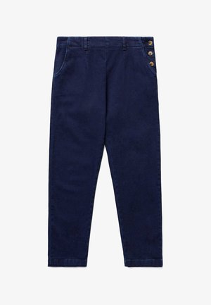 Granatowe spodnie wykonane z mieszanki bawełny, o prostym kroju, z dwoma przednimi kieszeniami i trzema guzikami na boku.
