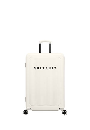 Witte harde koffer met uittrekbare handgreep en vier zwarte wielen, vooraan voorzien van het merk "SUITSUIT".