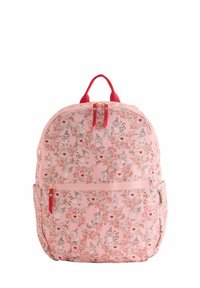 Rózsaszín hátizsák virág- és figura mintákkal, piros cipzárdíszítéssel, dupla fogantyúval, valamint nagy főrekesszel és elülső zsebbel.