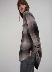 Calliope À CARREAUX SURDIMENSIONNÉE - Camicia - une variante