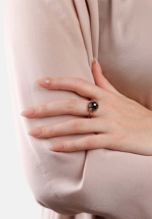 Ring - hematite