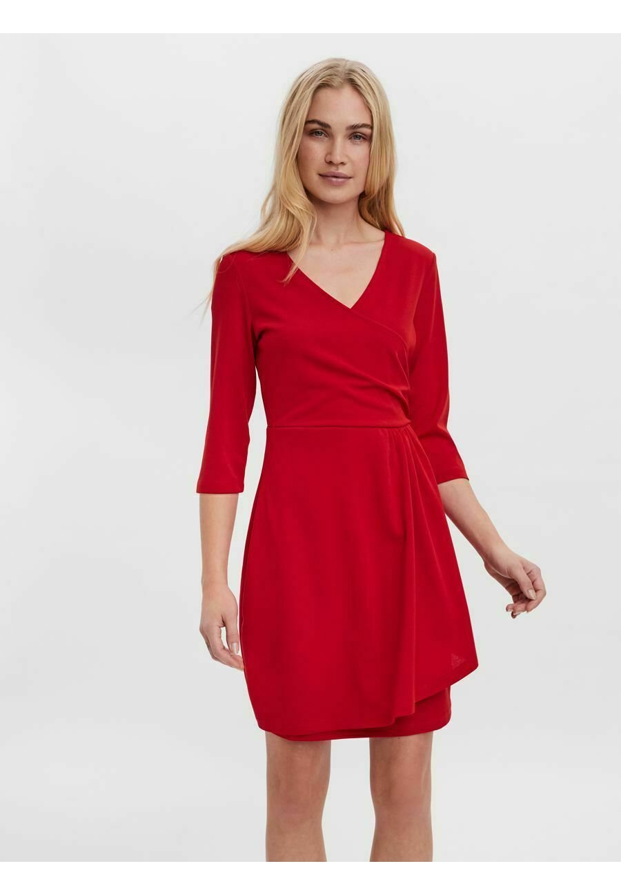 robe salsa rouge