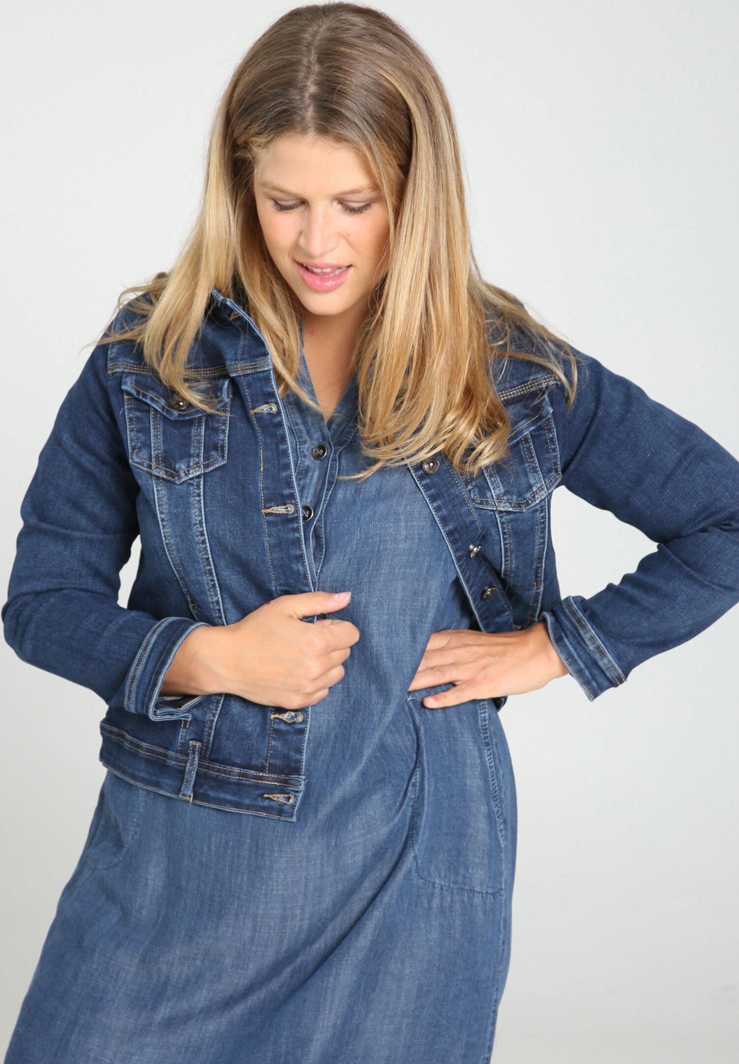 Spijkerjasjes dames Maat 46 online kopen | ZALANDO Spijkerjasjes dames Maat 46 online kopen | ZALANDO