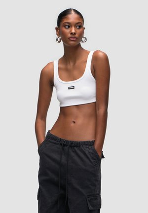 JETTY V3  - Top - white