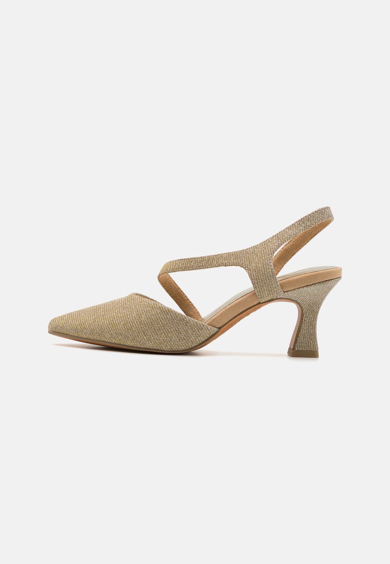 Talons slingback en tissu métallique doré, bout pointu, design croisé, petit talon effilé, finition texturée et semelle intérieure rembourrée.