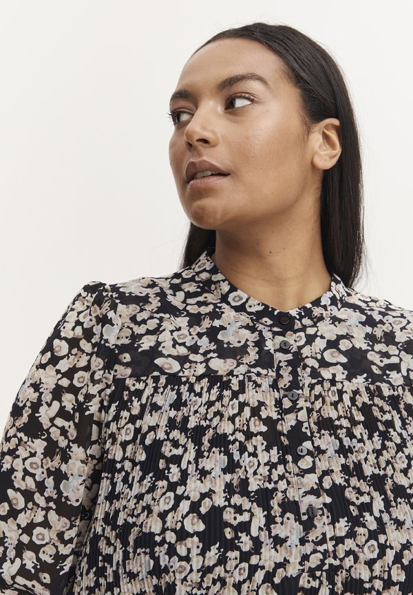 FPLINDA - Shirt dress2