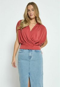 MSELVIE WRAP - Tričko s potlačou - barn red
