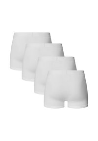 Čtyři páry bílých boxerkových trenýrek vyrobených z měkké tkaniny, s elastickým pasem a hladkým, zdobeným povrchem.